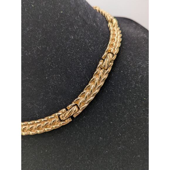 Christian Dior Signed Designer Gold-Plated Braided Collar Round Necklace 16.5" - Picture 2 of 5